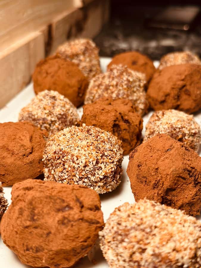 1.5h Cusco Chocolate Workshop - Truffles & Hot Chocolate - Key moments that make this workshop worth your time