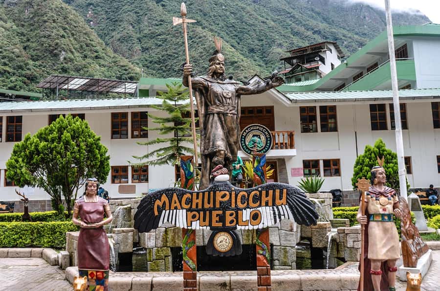 2-Day Inca Trail Hike to Machu Picchu & Panoramic Train - Train time that’s actually part of the experience