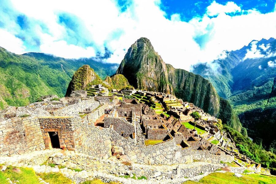 2-Day Inca Trail Hike to Machu Picchu & Panoramic Train - Small group pace: why you feel guided, not herded