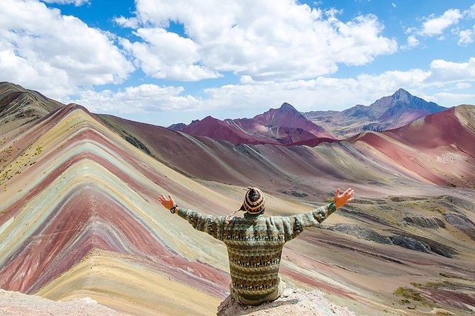 4 day - Bucketlist Cusco: Rainbow Mtn, Machu Picchu, Sacred Valley, Humantay - Group size, guide language, and crowd control at high-demand sites