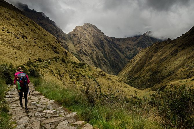 4 Day Classic Inca Trail to Machu Picchu by 360° Train - Logistics that matter: 4:00 am start and the Aguas Calientes redemption