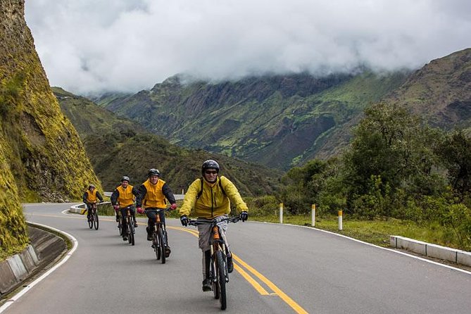 4-Day Inca Jungle Adventure, Mountain Biking, Rafting and Zipline - Day 2: Waka Yupana walk through coca, coffee, and tropical fruits, then Santa Teresa zipline
