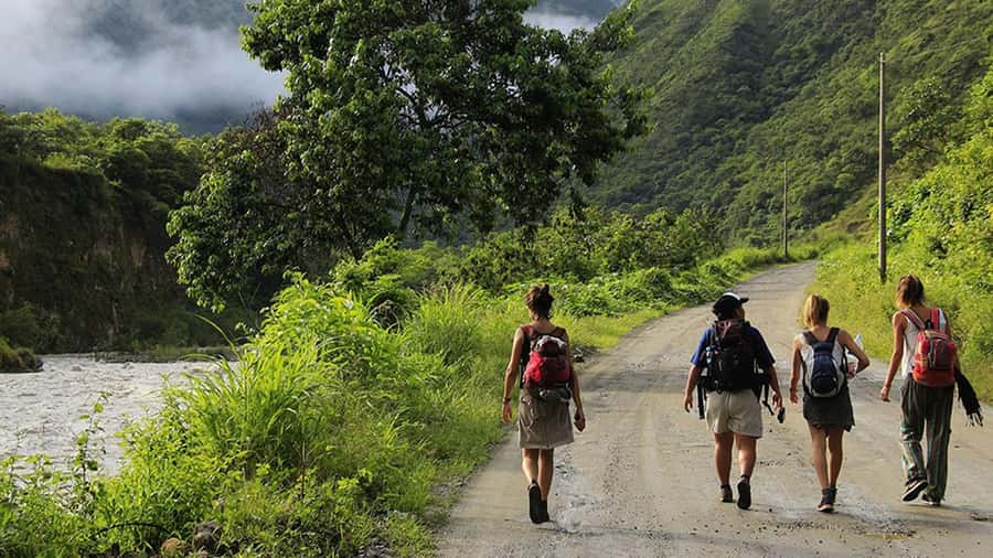 4 days/3 nights: Inka Jungle Trek to Machu Picchu - Day 2: Urubamba River walk on ancient paths, fruit and medicine, then Cocalmayo hot springs