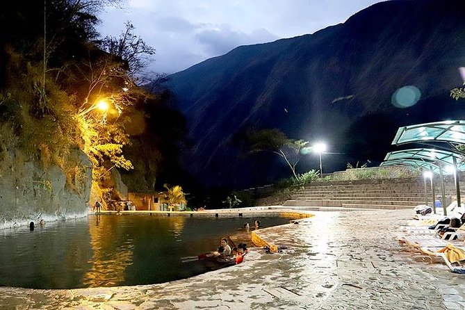 5-Day: Salkantay Trek to Machupicchu and Humantay Lake - Day 4: Two ways to reach Aguas Calientes (zip line or Hydroeléctrica)