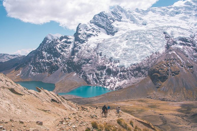 6 day Rainbow Mountain x Ausangate Trek - FlashpackerConnect - Day 4: Palomani Pass (5,130m) and the walk to Puca Cocha
