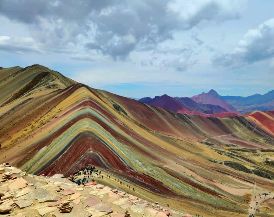 7 Colors Mountain Tour + Red Valley - Vinicunca’s 7-color climb: what the 4 km hike really means