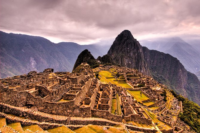 7-Day Tour from Cusco with Machu Picchu and Rainbow Mountain - Cusco orientation: Qorikancha and Sacsayhuaman in one afternoon