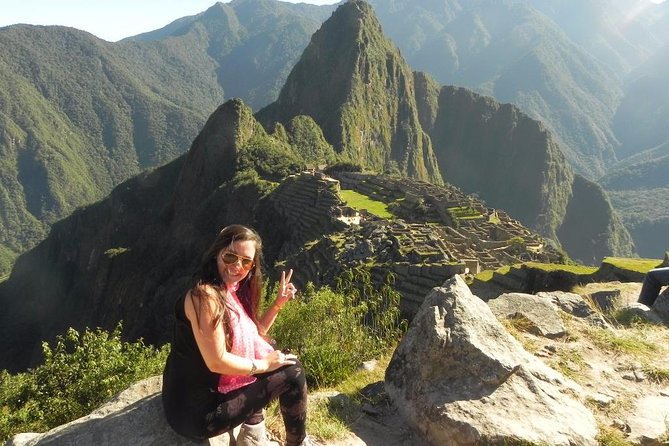 A Day at Machu Picchu, Journey to the Heart of the Andes - Machu Picchu at 5:30 am: the rhythm of the day