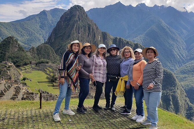 A Day at Machu Picchu, Journey to the Heart of the Andes - Lunch and downtime in Aguas Calientes: plan your recovery