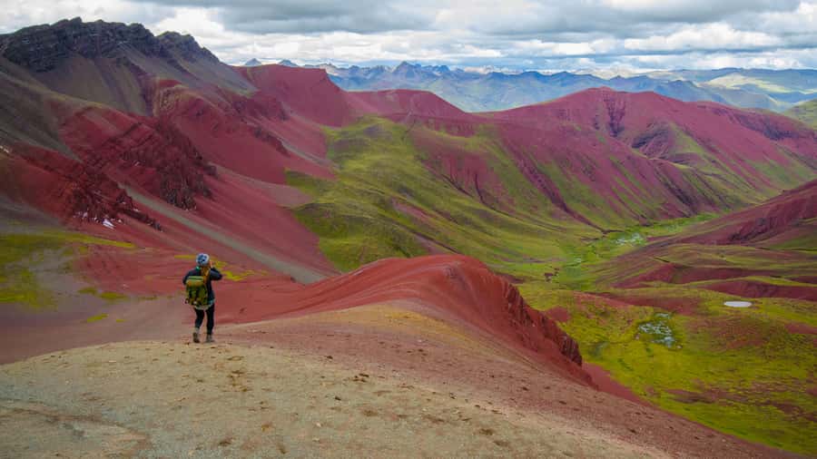 Arrive before the crowd to the Mountain in private service - Key things to know before you go