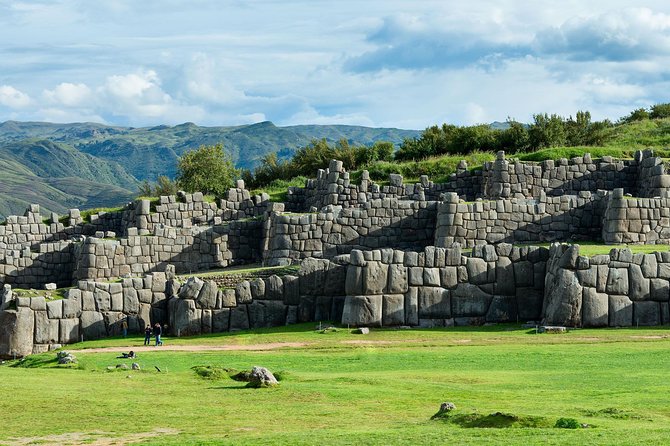 City Tour in Cusco & visit Museum South American Camelid - Tambomachay: The Water Temple You Can Actually Feel