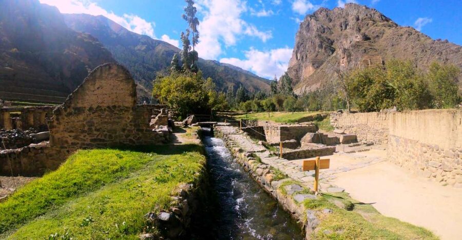Classic Sacred Valley full day - Ollantaytambo: terraces, Temple of the Sun, and Princess Baths