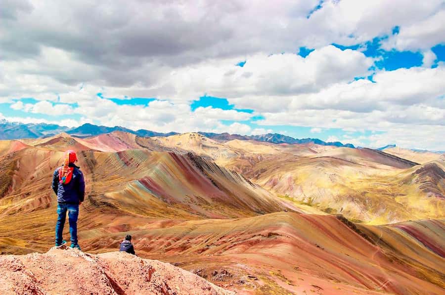 Colorful mountain tour Palcoyo | Cusco - Palcoyo Mountain: the colorful circuit that’s easier to tackle