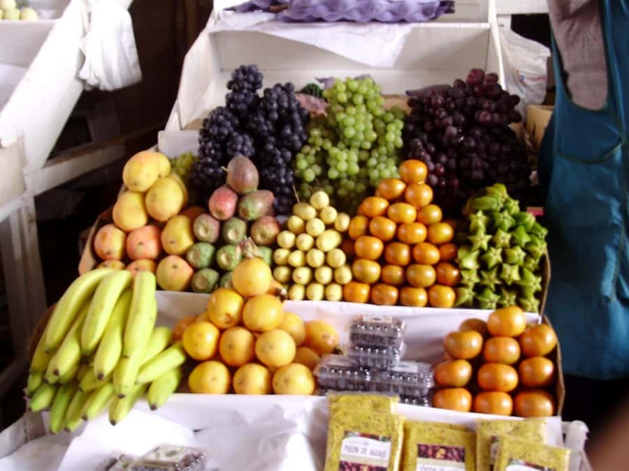 Cooking class and market tour with a local chef - San Pedro Market: turning produce into lunch logic
