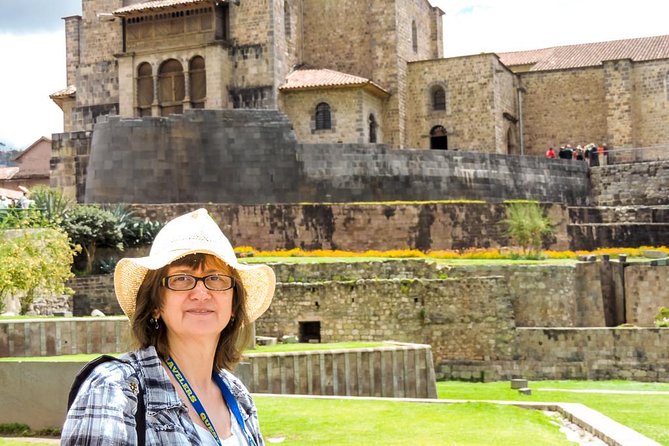 Cusco 4-Hour Private Tour Including Sacsayhuaman and Qenqo - Puka Pukara: The Red Fortress-Watchtower Checkpoint