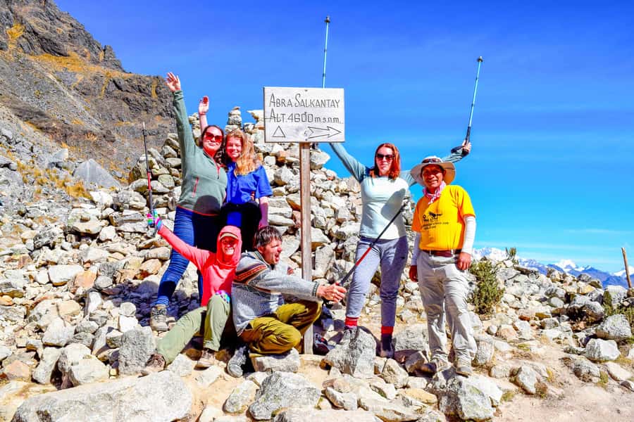 Cusco: 5-Day Salkantay Ultimate Trek to Machu Picchu - Day 1: Soraypampa to Humantay Lake, Big Peaks Up Close