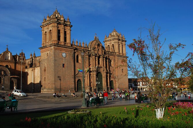Cusco City Sightseeing, San Pedro Market, Cathedral and Qorikancha Temple - San Pedro Market: shopping for flavor, not souvenirs