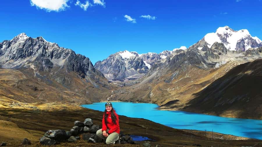 Cusco: Day Trip to the 7 Ausangate Lagoons with Lunch - The viewpoint segment: seeing the seven-lagoon story unfold