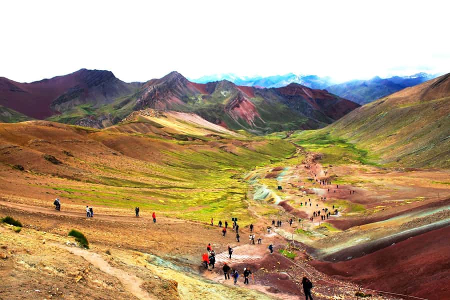 Cusco: Full-Day Rainbow Mountain & Red Valley Trekking Tour - The early start: getting from Cusco to Rainbow Mountain