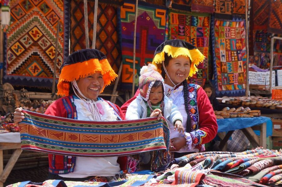Cusco: Full-Day Sacred Valley and Maras Tour - Ollantaytambo’s Incan Architecture and the Sacred Valley River Drive
