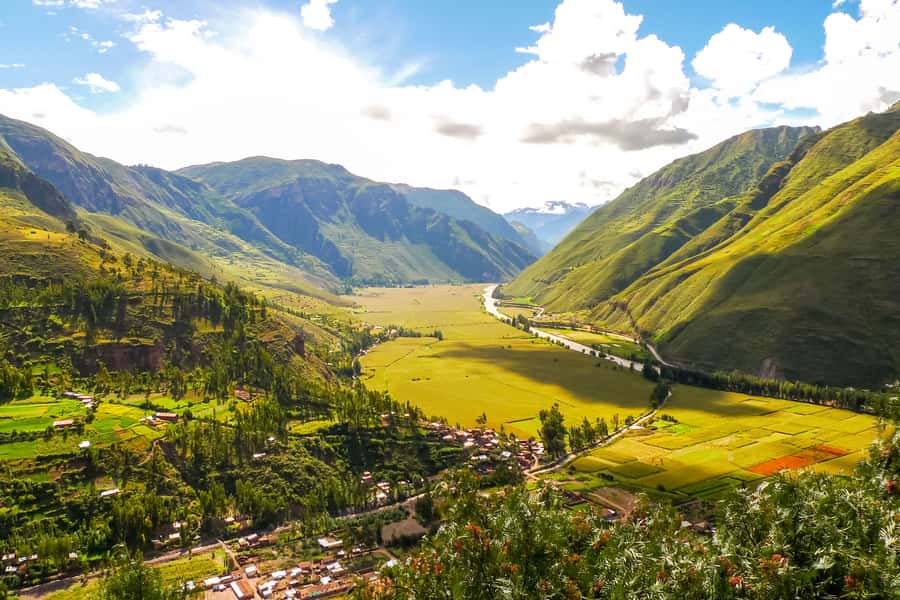 Cusco: Full-Day Sacred Valley History Tour - Písac: market time plus Inca stone and terraces