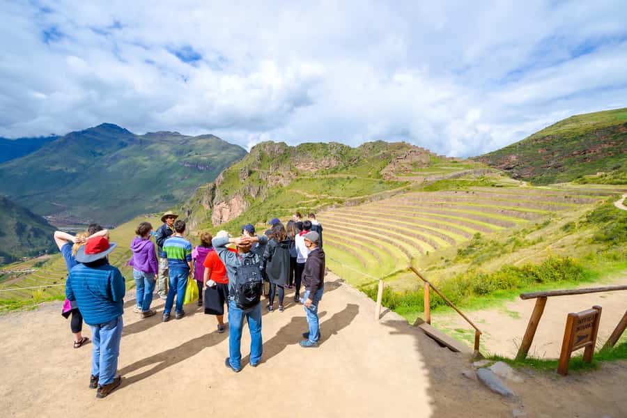 Cusco: Full-Day Tour of The Sacred Valley With Lunch - Pisac: market colors, artisan shopping, and Inca archaeology