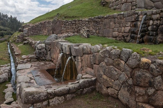 Cusco Half Day City Tour: Four Ruins - Puka Pucara: the red-fort terraces and the odd-rock layout