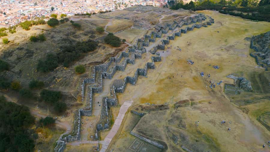 Cusco : Half-Day Explore Inca Ruins qoricancha sacsayhuaman - Sacsaywaman: fortress walls, big views, and a sense of scale