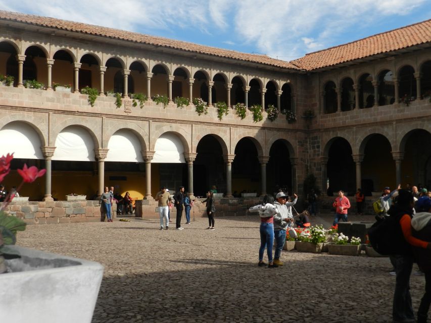 Cusco: Half-Day Historic City Tour - Group size, English, and how “small” feels on the ground