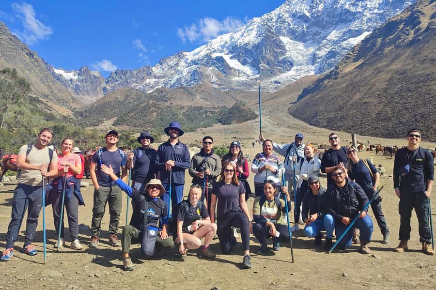 Cusco: Humantay Lake Tour with Breakfast and Buffet Lunch - Soraypampa plateau: the Salkantay backdrop and your first altitude moment