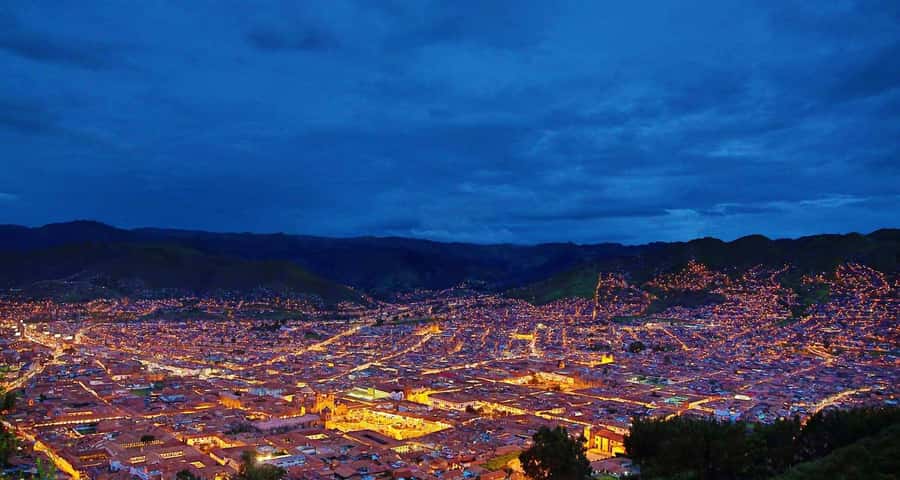 Cusco: Legends and History Night Tour with Pisco Sour - Iglesia de San Cristobal: history stop before you start walking