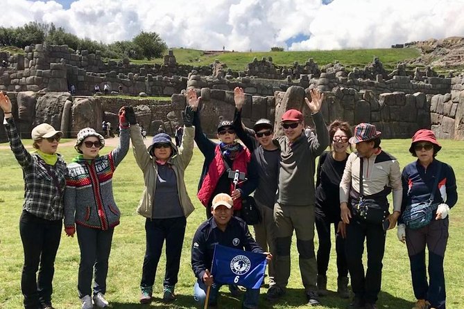 CUSCO MAGICAL 4D Transfer, Hotel, City Tour, Sacred Valley and Machu picchu - Cusco City Tour: Plaza de Armas to Sacsayhuamán (and Yes, Those Huge Rocks)