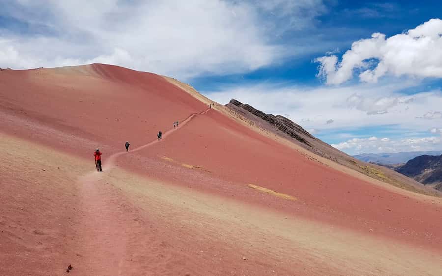 Cusco: Mountain of 7 colors Vinicunca and the Red Valley (optional) - Buffet lunch in Cusipata: a real reset after the climb