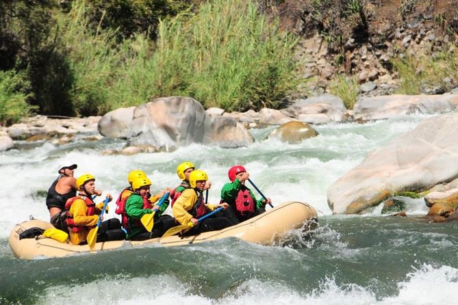 Cusco Rafting and Zipline Adventure - Camp Stop: Dry Clothes, Lunch, and the Post-Raft Recovery Moment