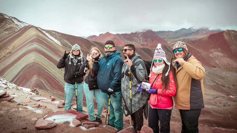 Cusco: Rainbow Mountain Tour and Red Valley Hike (Optional) - Food and value: breakfast, buffet lunch, and what you’re really paying for