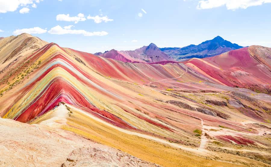 Cusco: Rainbow Mountain Tour with Meals & Red Valley Option - Descent and return: how the last hour changes everything