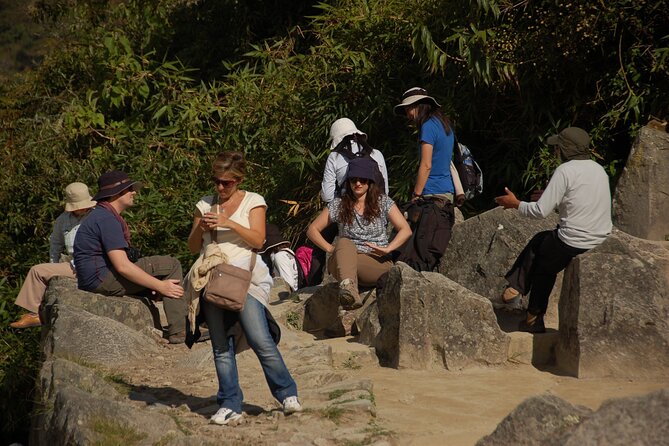 Cusco Sacred Valley and Machupicchu 4 Days - Hotel, transfers, and meals: what’s really included in this $1,200 price