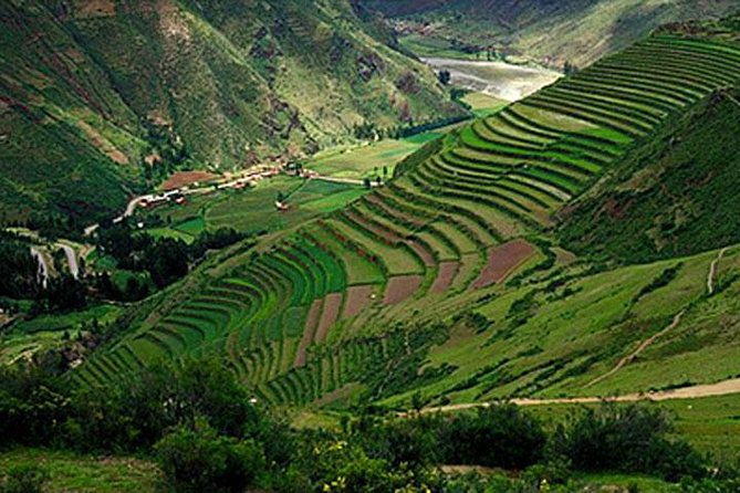 Cusco Sacred Valley and Machupicchu 4 Days - Guides and organization: the difference you feel when everything is timed right