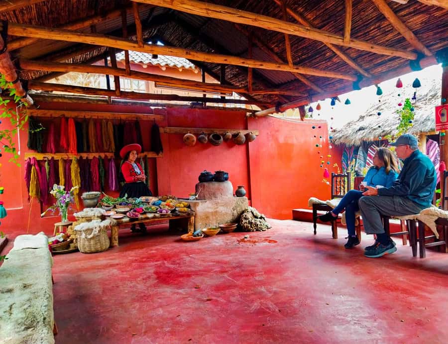 Cusco:Sacred Valley Pisaq,Ollantaytambo,Chinchero with Lunch - Shopping Stops: Use Them, Don’t Let Them Drive