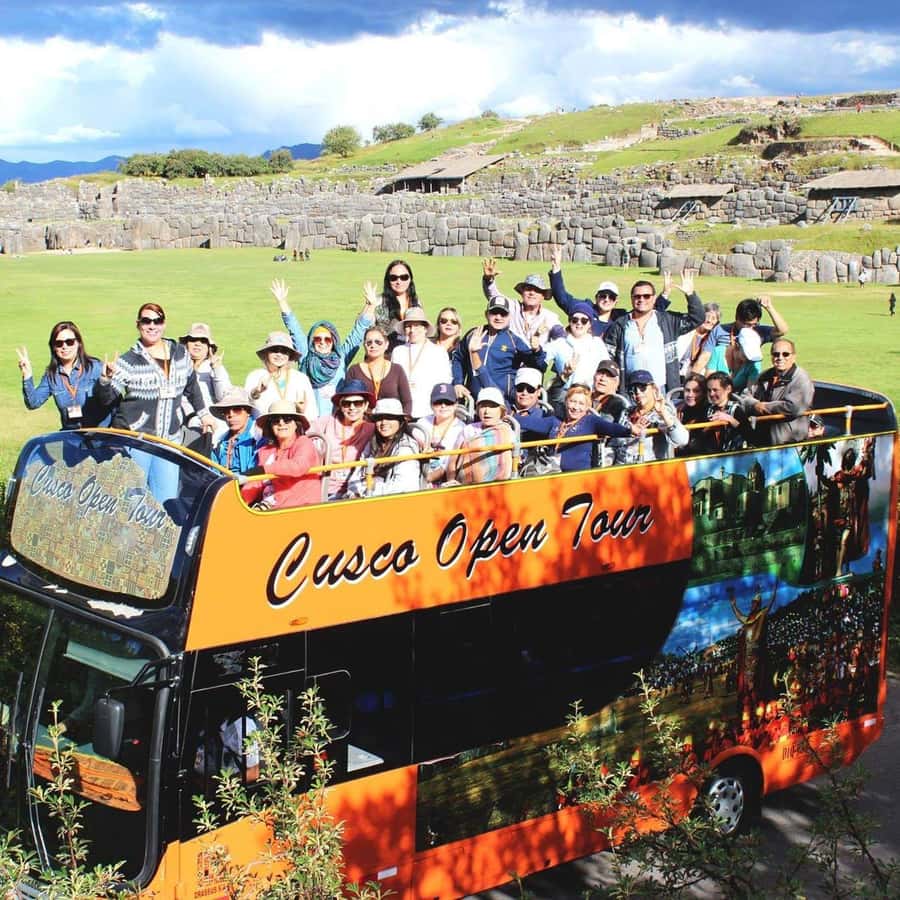 Cusco: Sightseeing Tour of the City on an Open-Top Bus - Plaza de Armas and Coricancha: the basics you can name later