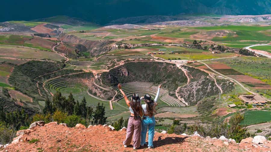 Cusco | Visit Maras, Moray, Chinchero, Pisac | Valle Vip - Chinchero: where Indigenous tradition meets a colonial temple