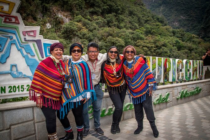 Day Trip to Machu Picchu from Cusco - Ollantaytambo to Aguas Calientes: transfers and meeting your group