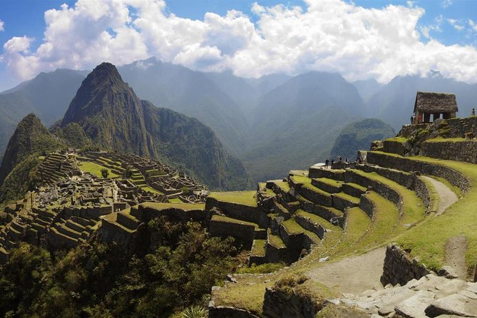 Epic Machu Picchu 2-Day Adventure by Car with Overnight Stay - Overnight in Aguas Calientes: why that night matters