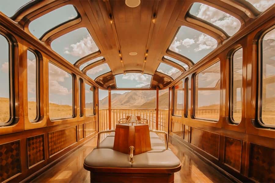 Excursion Cusco - Puno - Titicaca Observatory Train - Abra La Raya Village At 4,300 Meters: The High-Altitude Stop