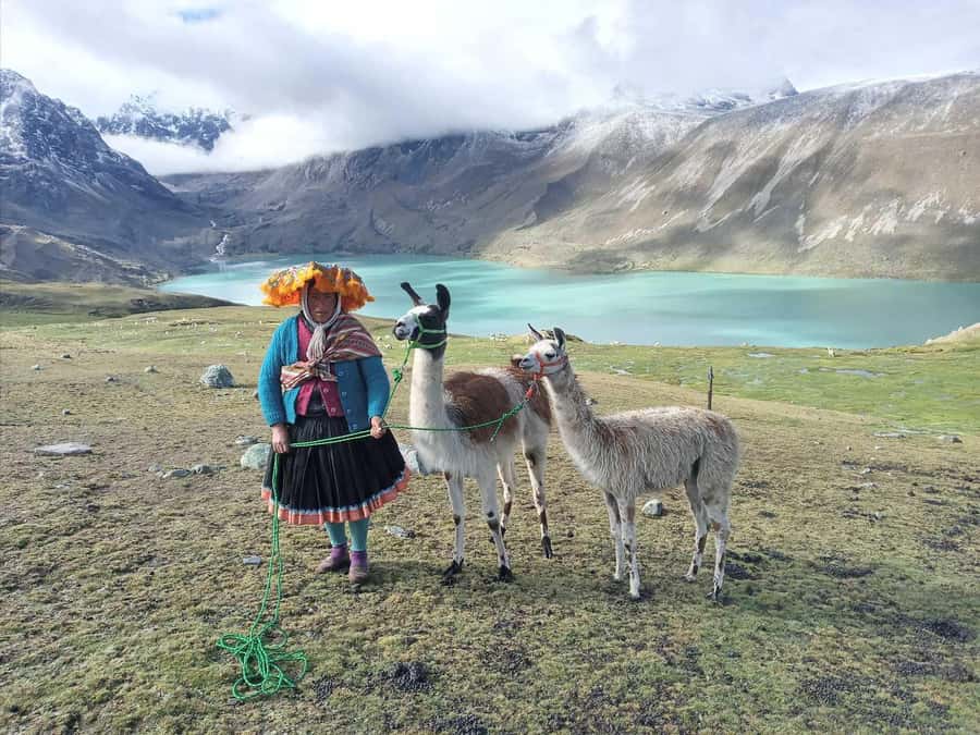 Excursion: Rainbow Mountain and Ausangate 7 Lagoons 2 days - Getting Out of Cusco: Kusipata, Kayrawiri, and the Long Drive Factor