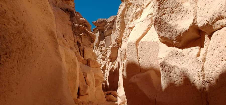Excursion + Sillar and Culebrillas Route in Arequipa - Starting in Arequipa at 09:15: volcano views and a strategic orientation stop