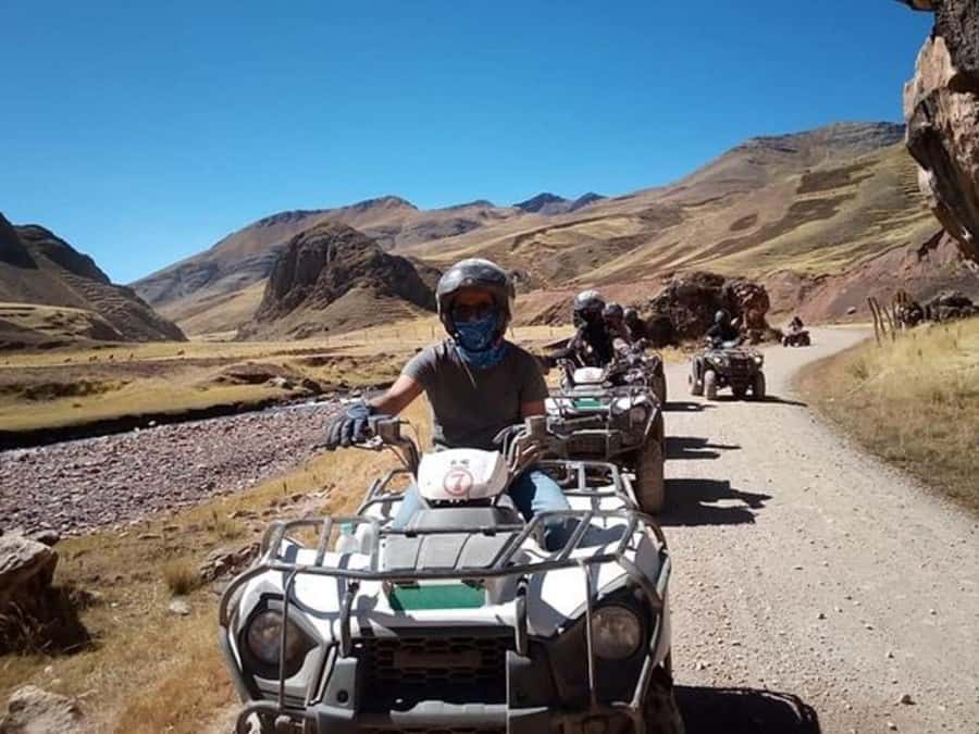 Excursion to Rainbow Mountain in ATV. - ATV practice at Kayrahuiri: 20 minutes that make the ride feel doable