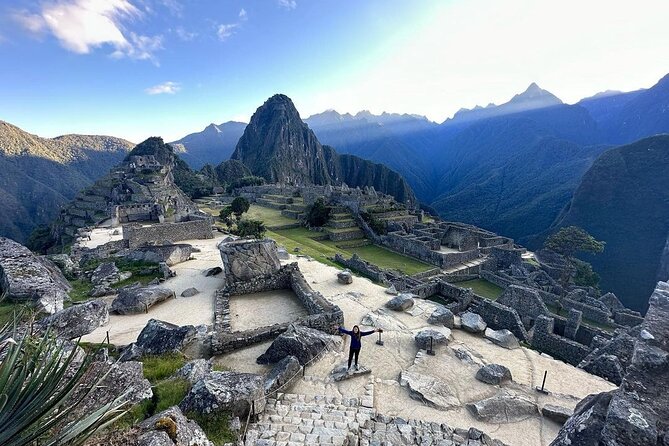 Excursion to the Sacred Valley and Machu Picchu by Panoramic Train - Meals, hotel, and the pace: what you’ll actually feel