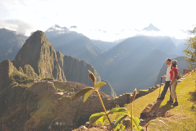 Experience Machu Picchu sustainably on a private tour from Cusco - Shuttle Up to Machu Picchu: The Curvy Road Moment
