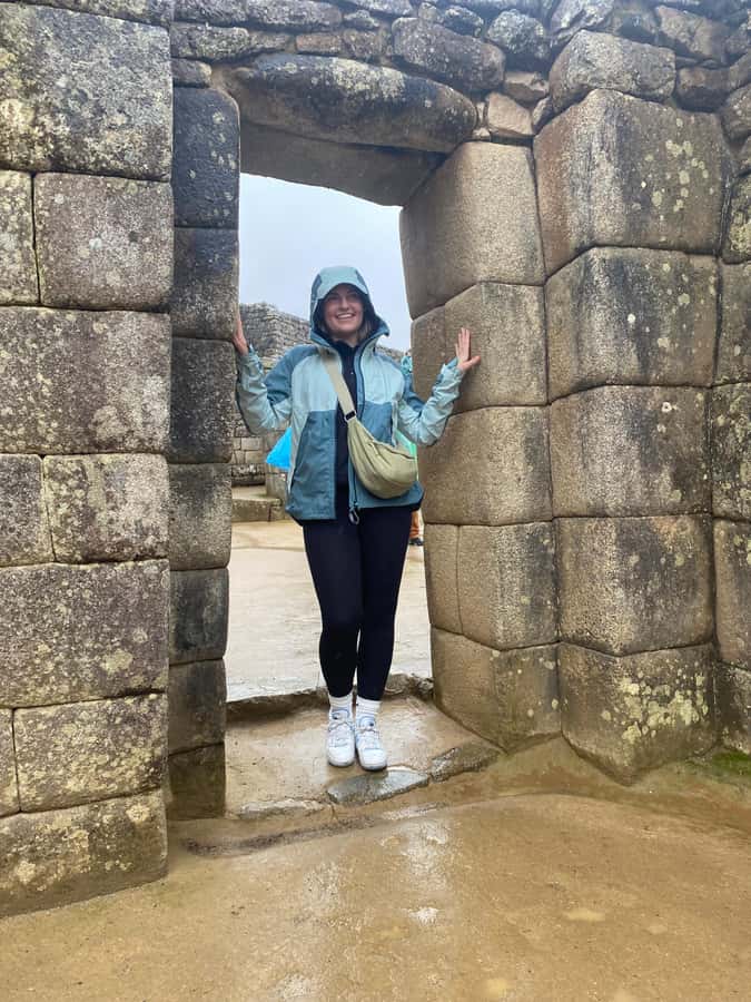 From Aguas Calientes: Machu Picchu guided tour with tickets - Should You Book This Machu Picchu Guided Tour From Aguas Calientes?